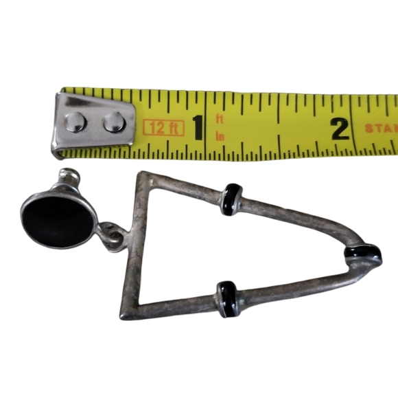 Vintage Geometric Antiqued Silver Tone Black Enamel Pierced Earrings - Picture 7 of 10